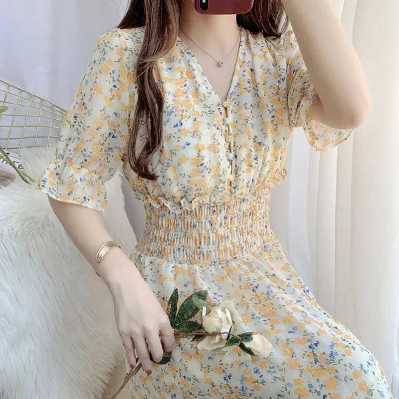 Elegant V-Neck Slimming Short Sleeve Dress 2024 New Style Waist-Fitted Fragrant Flower Design Women's Gown Original Work