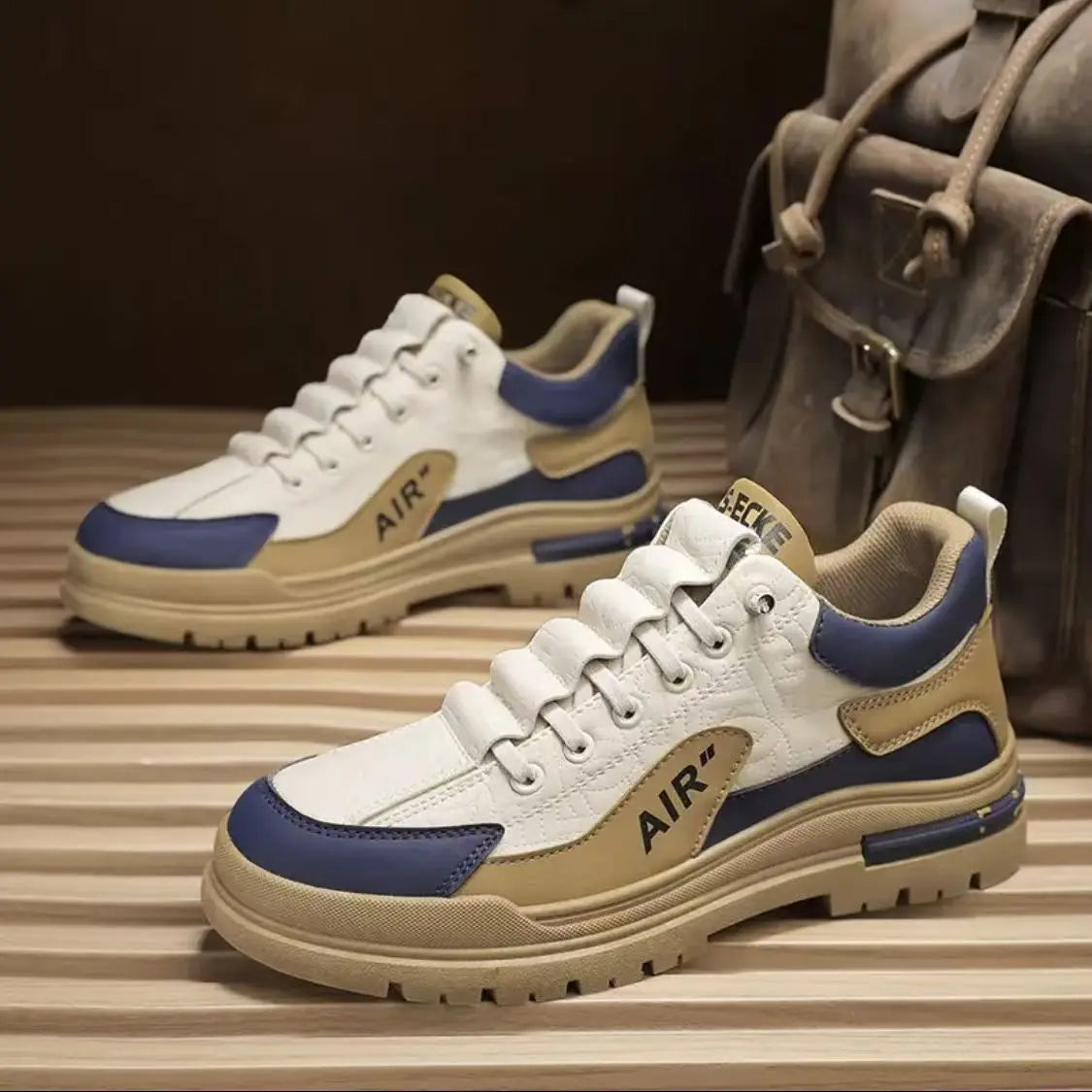 Zapatos nuevos transpirables, modernos y casuales para hombre.