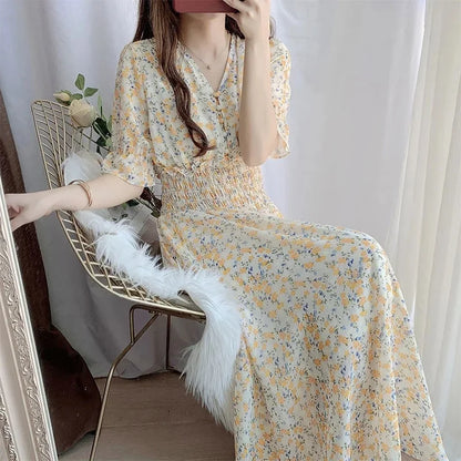 Elegant V-Neck Slimming Short Sleeve Dress 2024 New Style Waist-Fitted Fragrant Flower Design Women's Gown Original Work