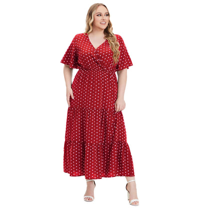 Vestidos casuales bohemios de manga corta con cuello en V y estampado de lunares a la moda para mujeres de talla grande.