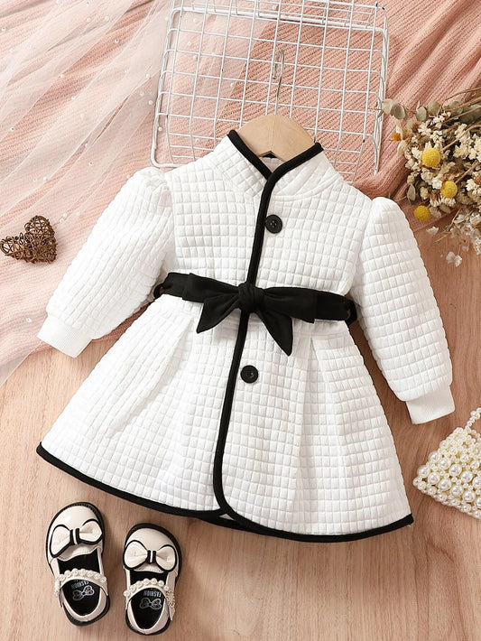 Conjunto de vestido térmico con cinturón para niñas pequeñas, moda de otoño e invierno, abrigo de princesa, cárdigan clásico en contraste de color blanco y negro.