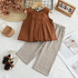Conjunto de dos piezas de verano con chaleco caqui y pantalones anchos a rayas Bear Leader, ropa sencilla sin mangas para niños de 3 a 7 años.